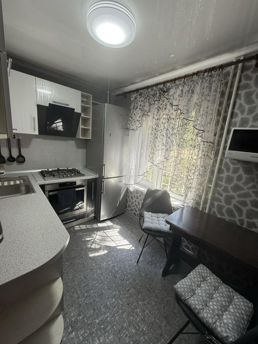 Сдам  квартиру посуточно  Бородинский