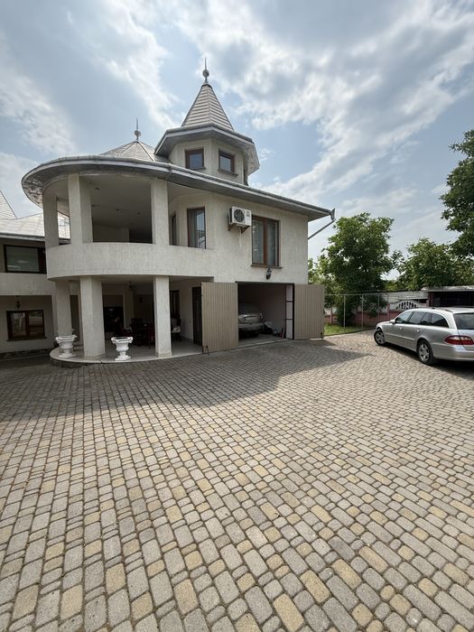 Продаж 16-ти кімнатного будинку, в с. Грушівка!