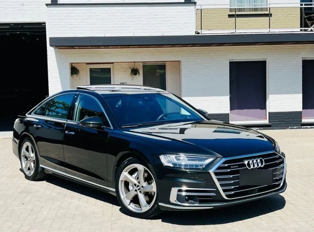 Audi A8