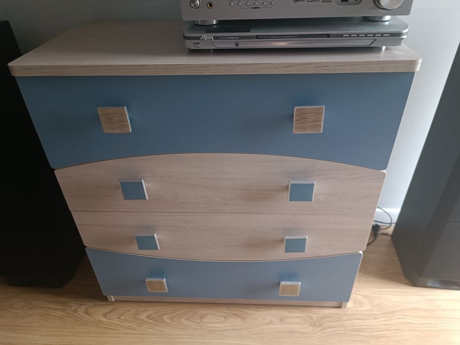 Komplet mebli dziecięcych