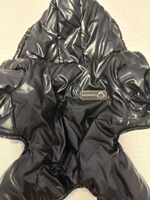 Sprzedam nowy kombinezon dla psa