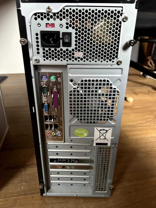 Komputer Stacjonarny PC - AMD Athlon RAM 2GB HD 500GB