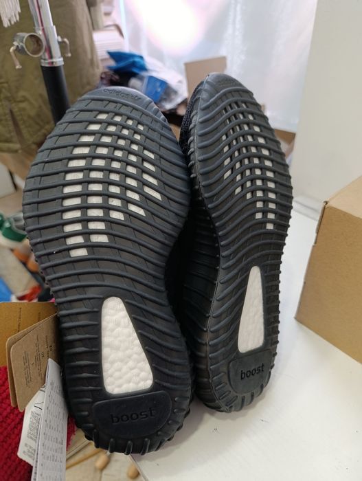 Adidas YEZZY Boost 350 V2 rozmia 39 1/3