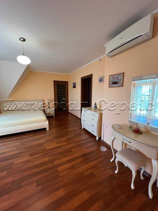 До Вашої уваги пропонуємо затишний куточок у 10 хв. від центру міста