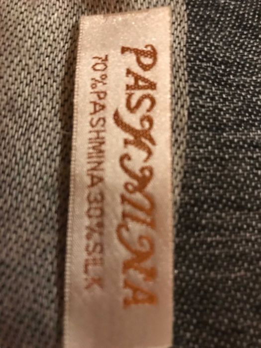 Elegancki szal kaszmirowo-jedwabny