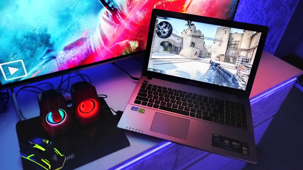 Игровой Asus 15 в отличном состоянии