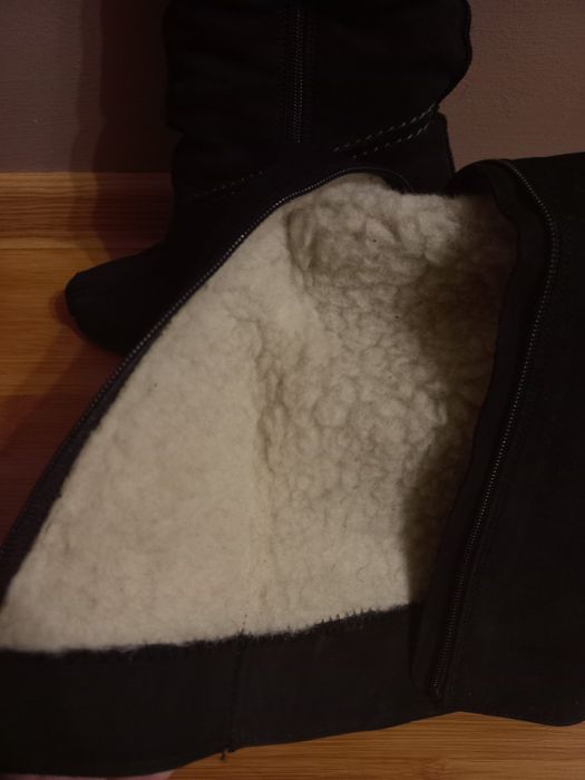 Жіночі зимові чоботи