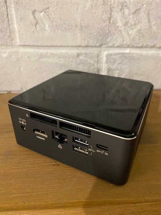 Міні ПК Nuc7i3bnh