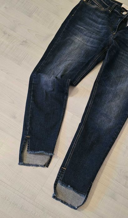 Elisabetta Franchi jeansy włoskie orginalne roz 31