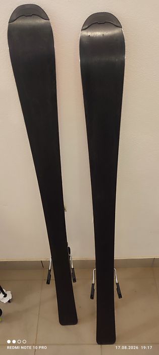 Sprzedam narty zjazdowe Salomon QST Max Jr  130 cm.