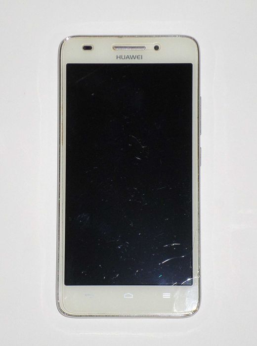 На запчастини Huawei g620s смартфон