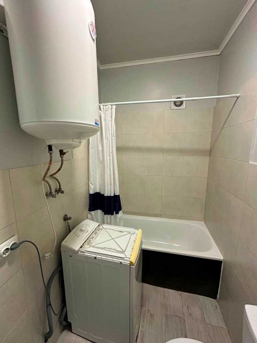 Продається будинок у центральній частині міста