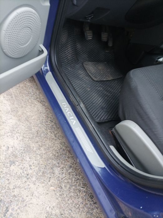 Дачия Логан универсал 2007г