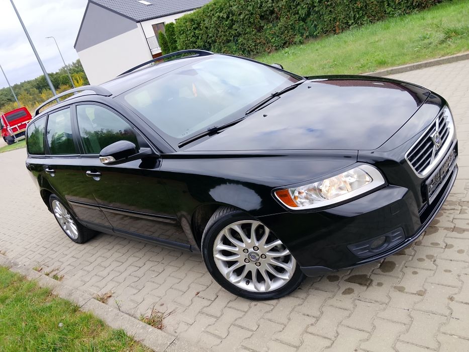 Volvo V50