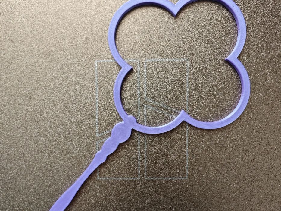 Leque Artesanal de Casulo de Bicho da Seda