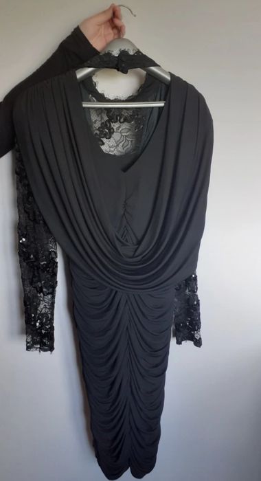 Vestido de renda de cerimónia