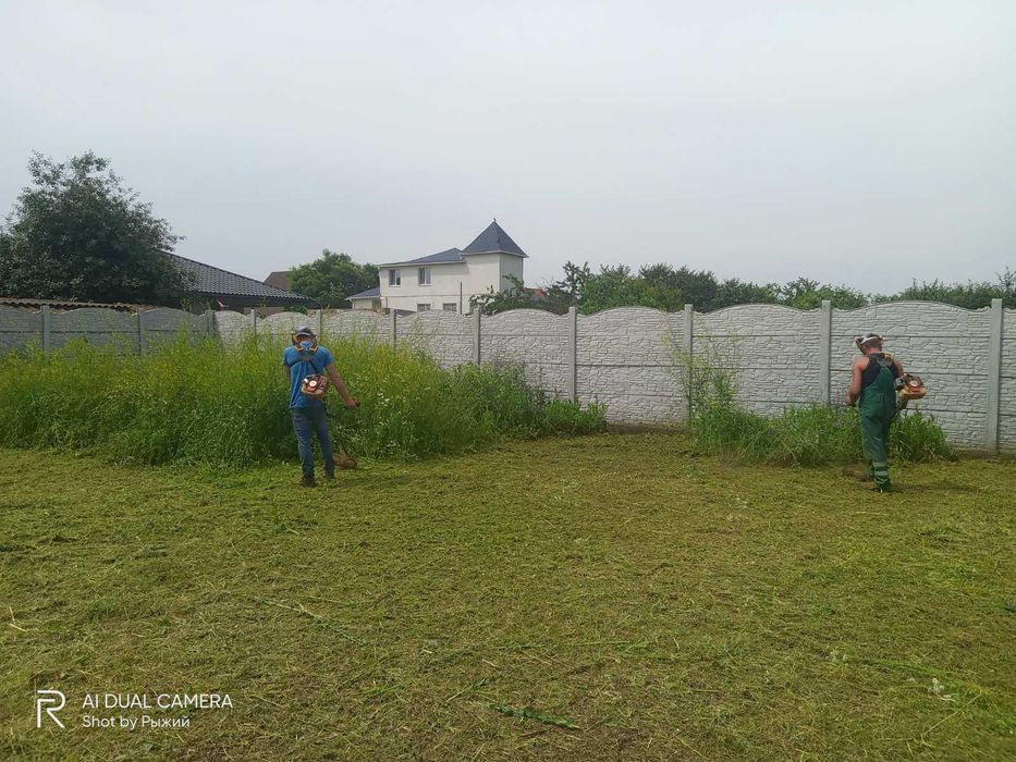 Уборка участков под ключ.Покос травы.Все районы.