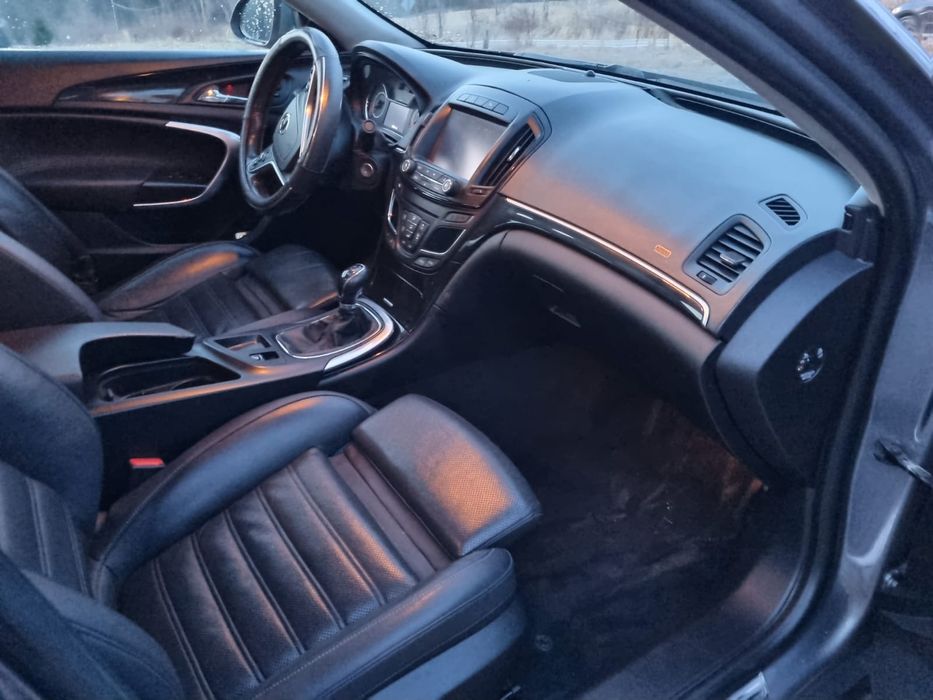 Sprzedam Opla Insignia