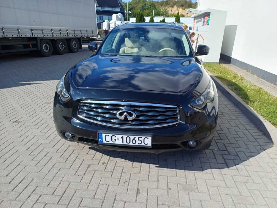 Infiniti FX