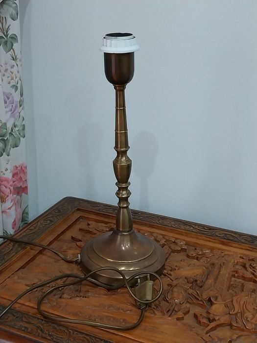 Candeeiro de sala em metal