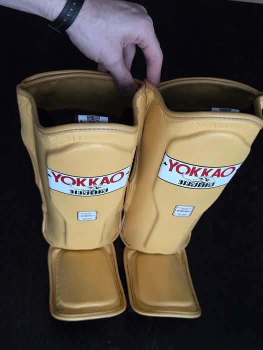 Захист ніг гомілок та стоп YOKKAO Matrix mango M shinguards