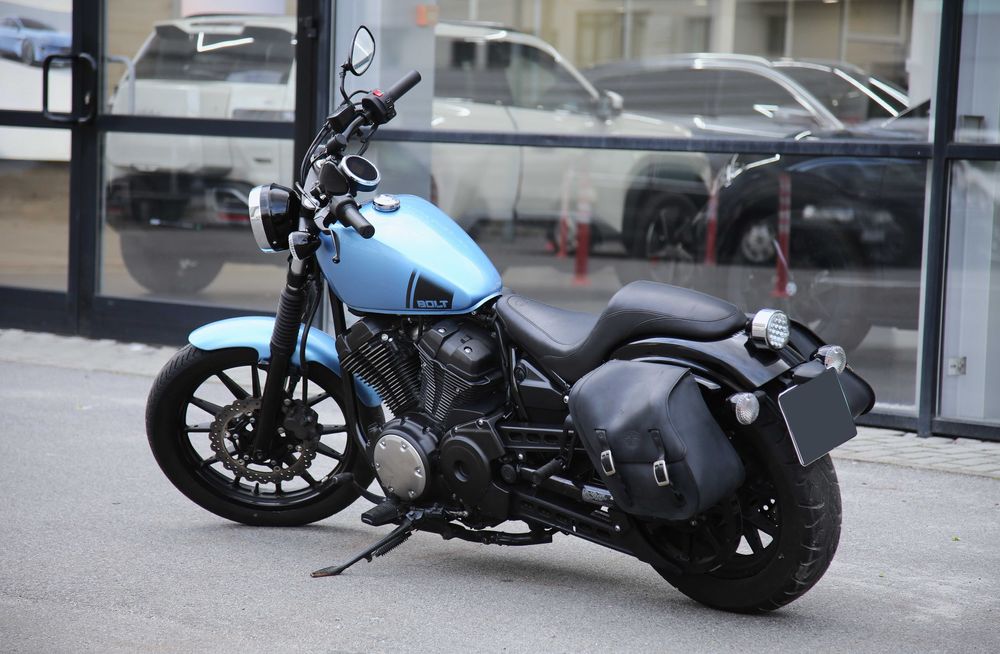 Продам мотоцикл Yamaha XVS 950 CU