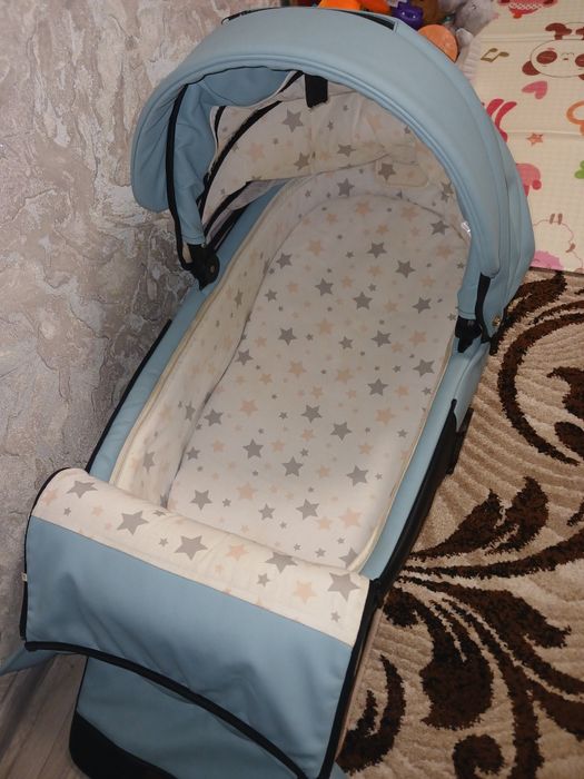 Продам коляску 2 в 1 Angelina