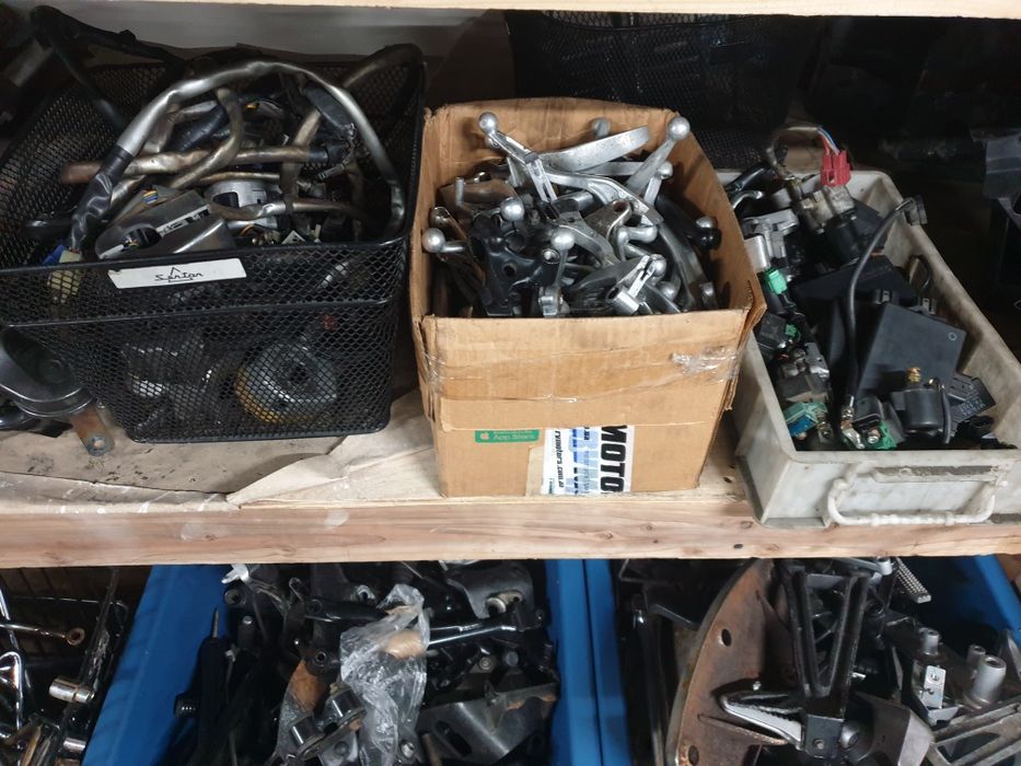 Розбор Yamaha Suzuki Kawasaki Honda