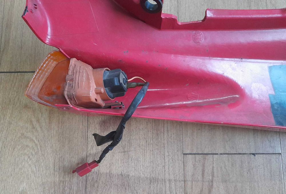 CARENAGENS LATERAIS TRASEIRAS OEM HONDA VFR 7 5 0 9 0-9 3