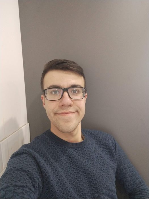 Репетитор з МАТЕМАТИКИ та Фізики..