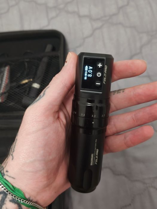 Máquina tattoo dragonhawk fold pro + fonte