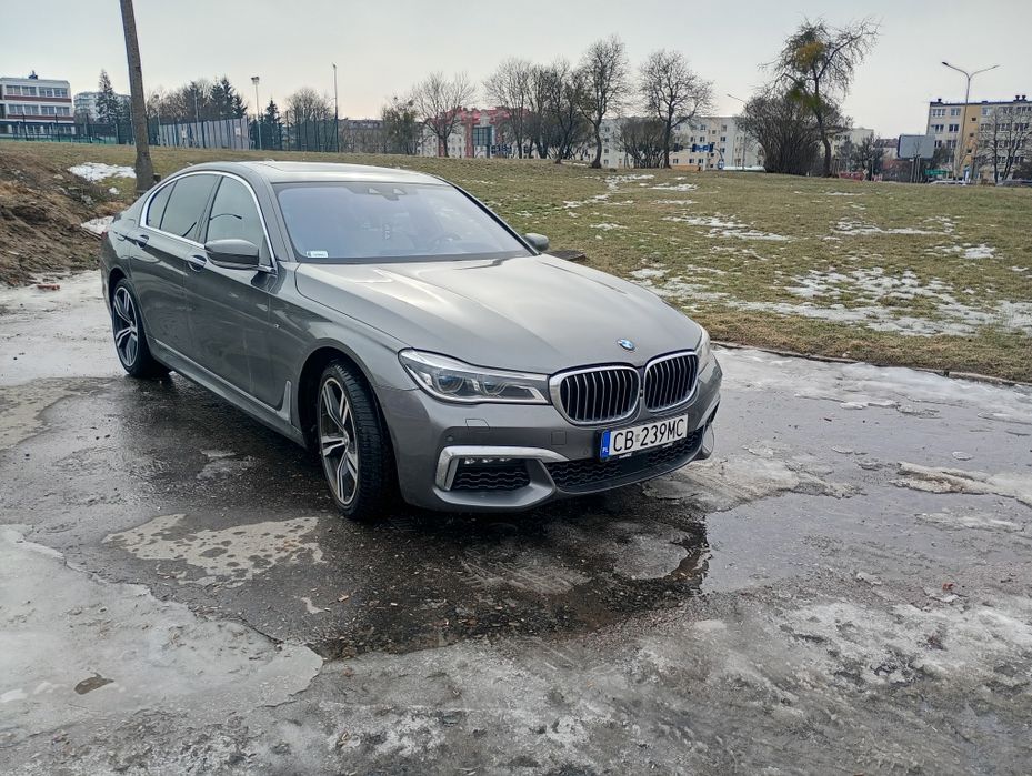 BMW 750I X-drive