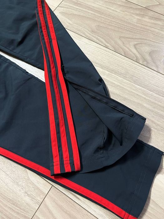 Adidas Bayern Munich Spodnie Dresowe Dresy Rozmiar S
S·Bardzo dobry·ad