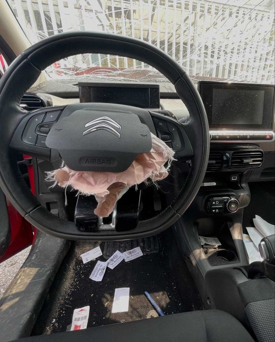 Citroen C4 Cactus 2017 para peças!