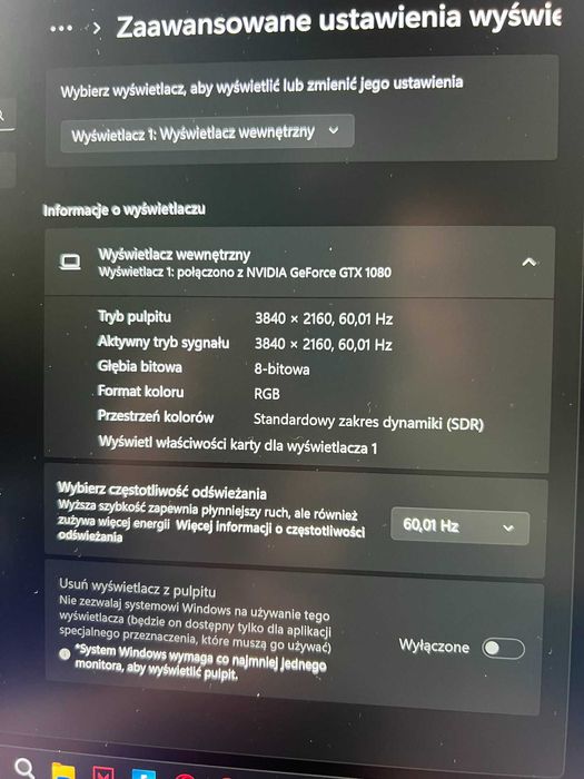MSI GT63 Titan 8RG GTX 1080/i7 8750H/32GB RAM/4K/512+1tb ssd