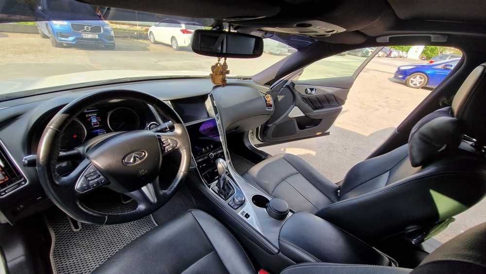 Infiniti Q50 | 3.0 Twin Turbo | 300 к.с. | Повний привід