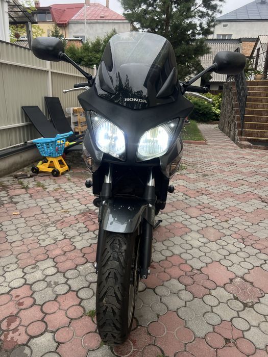 мотоцикл Honda CBF 600SA