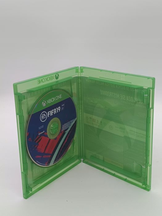 fifa 19 xone używana xbox one pudełkowa