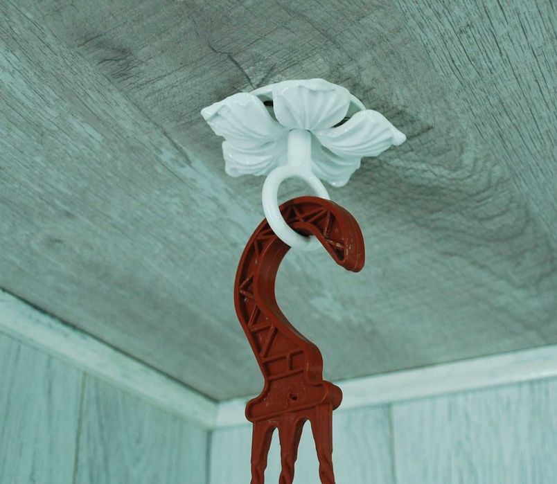 Wieszak Hak Uchwyt sufitowy kuty na doniczkę - Biały RAL 9002 (W52)