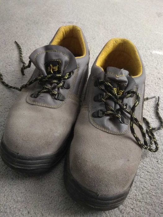Buty robocze REIS.