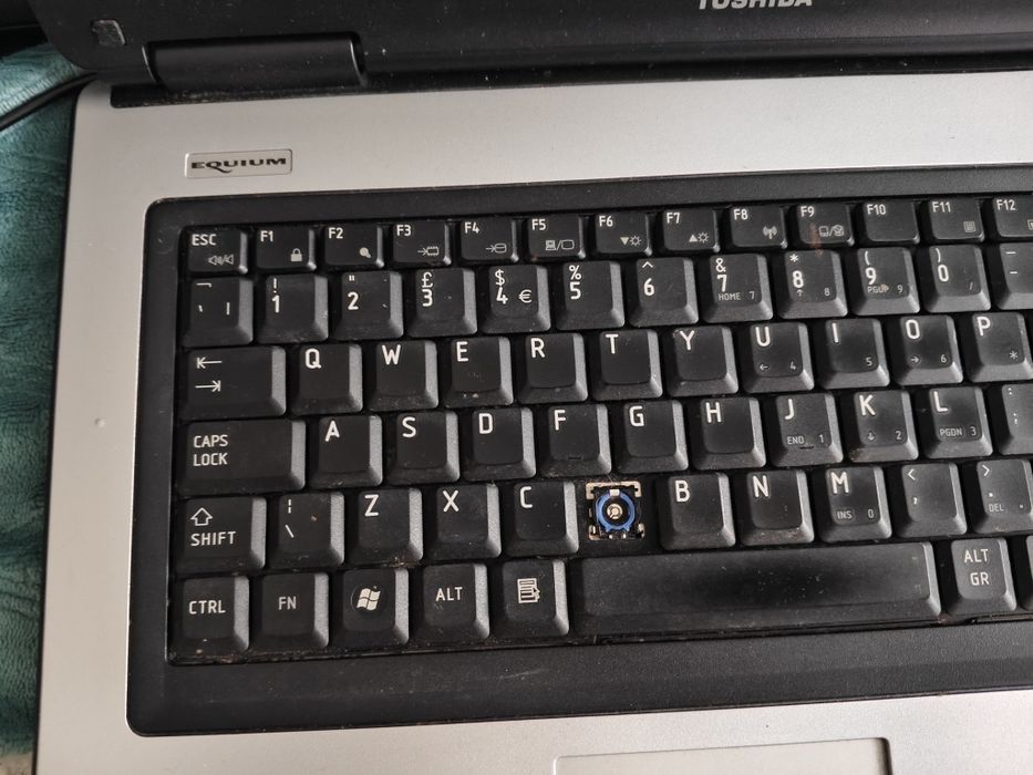 Toshiba equium l40-10x