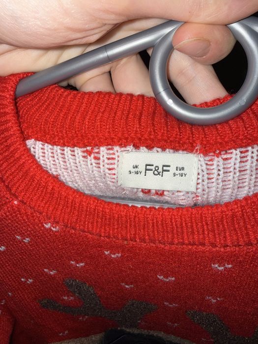 Новорічний светр з оленем. Новогодний свитер 9-10 років