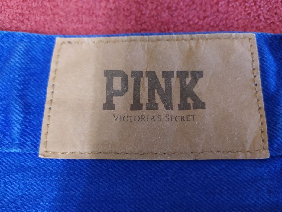 Жіночі джинсові шорти PINK Victoria's Secret