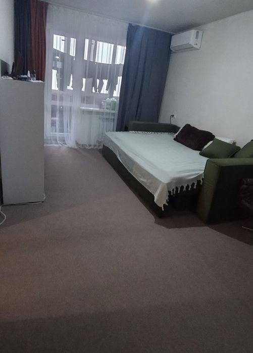 Продам приватизовану 2х кімнатну  квартиру