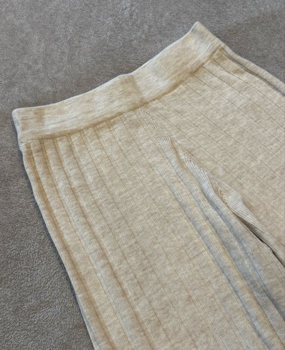 Теплі вʼязані штани