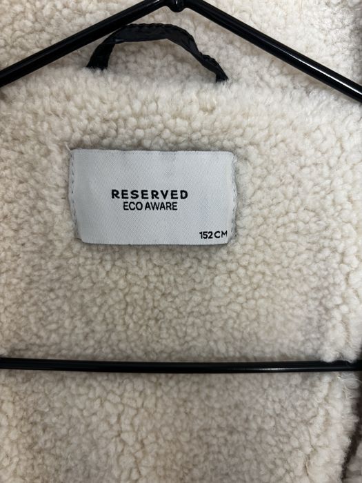 Курточка для дівчинки 152 reserved