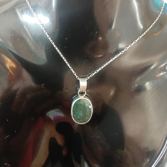 Fio de Prata com Esmeralda Certificada. Feito á Mao