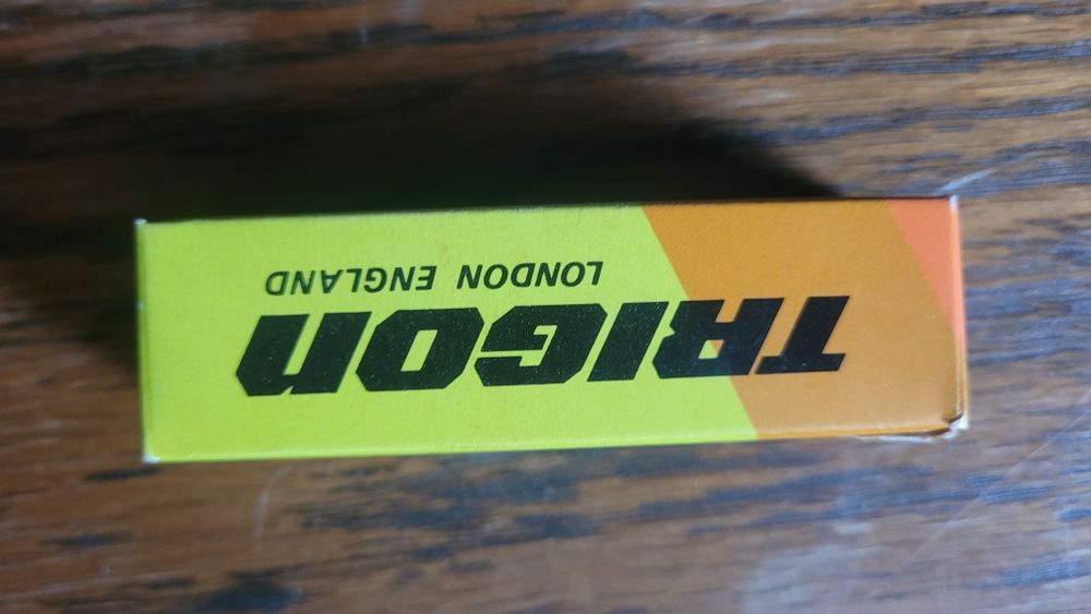 Радіолампа ECC 85