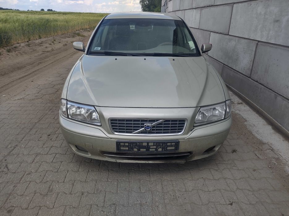 Volvo S80 - Na części - Drzwi / maska / błotnik / klapa / lampa / inne