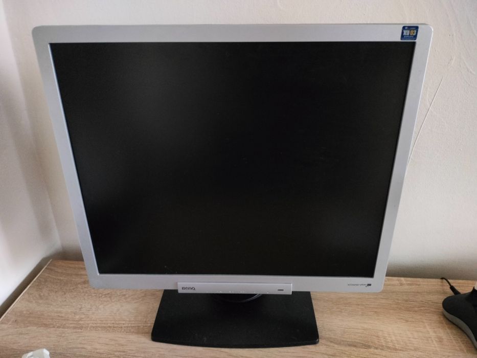 Monitor BenQ 19 cali 4:3 vga i dvid